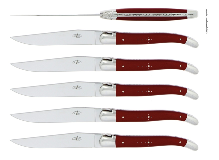 Sett med 6 spisekniver, rødt håndtak av micarta - Forge de Laguiole