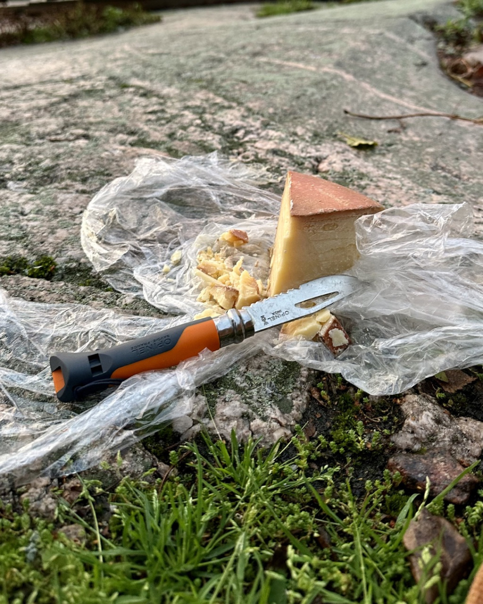 No. 8 Utendørs filetkniv, oransje/svart - Opinel