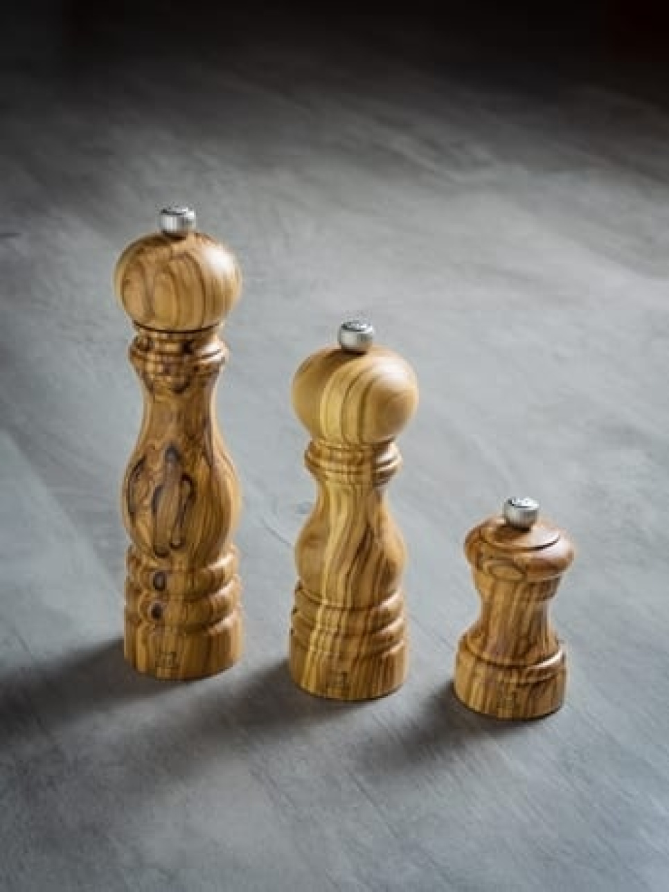 Saltkvern i oliventre, 10 cm, Bistro - Peugeot