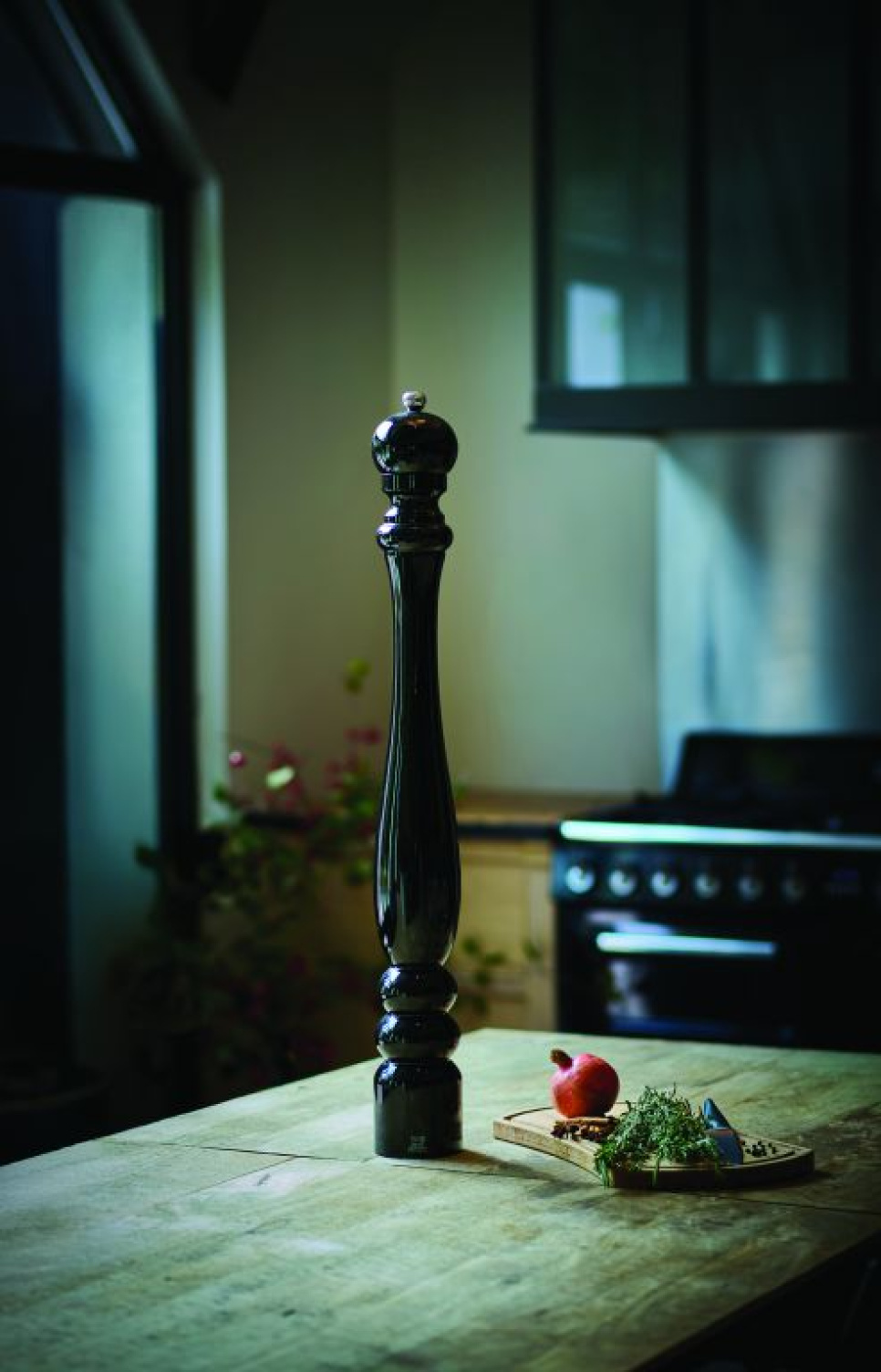 Paris Pepperkvern, 80 cm, Svart lakkert - Peugeot