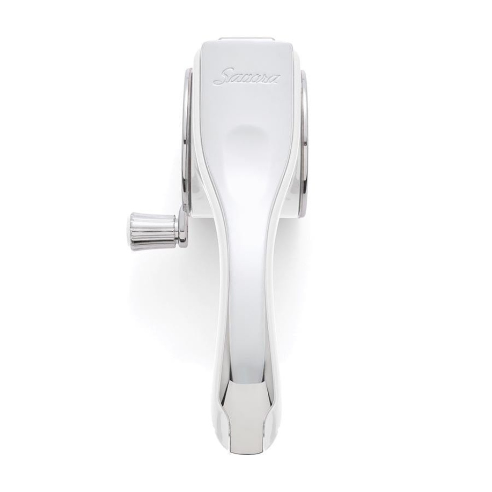 Kvern for ost og mandler