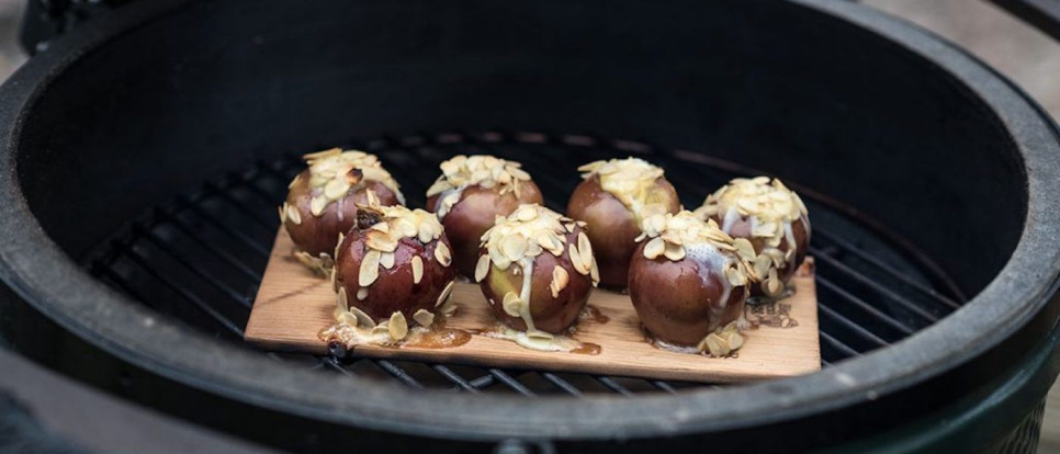 Grillplanke med smak av sedertre - Big Green Egg