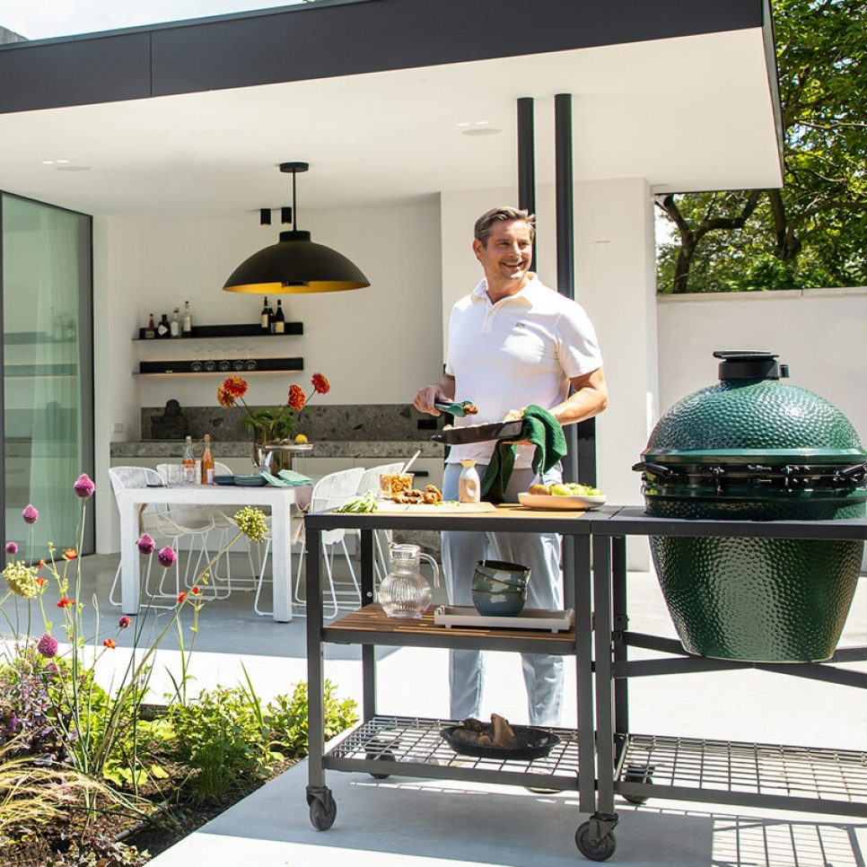 Big Green Egg Stort startsett med modular nett (ramme) Big Green Egg Stort startsett med modular nett (ramme)