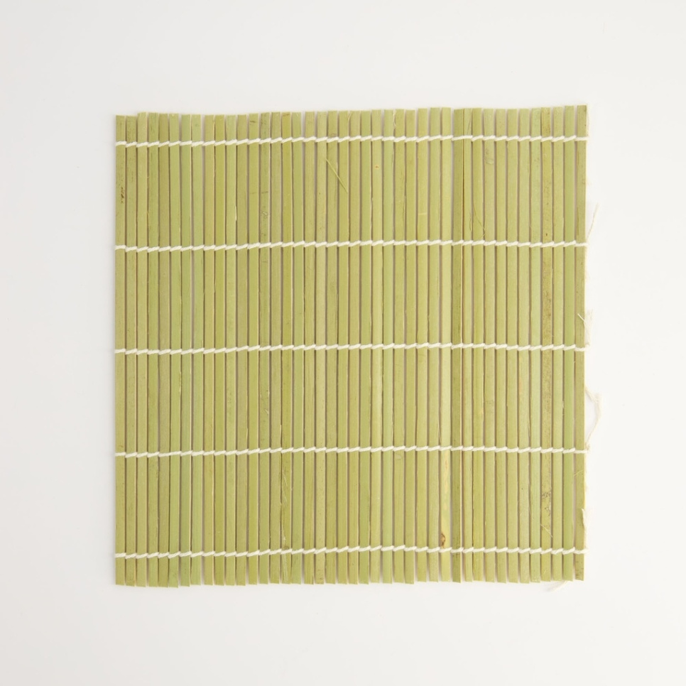 Sushimatte av bambus, 24 x 24 cm i gruppen Matlaging / Kjøkkenutstyr / Asiatisk matlaging hos The Kitchen Lab (1317-33026)