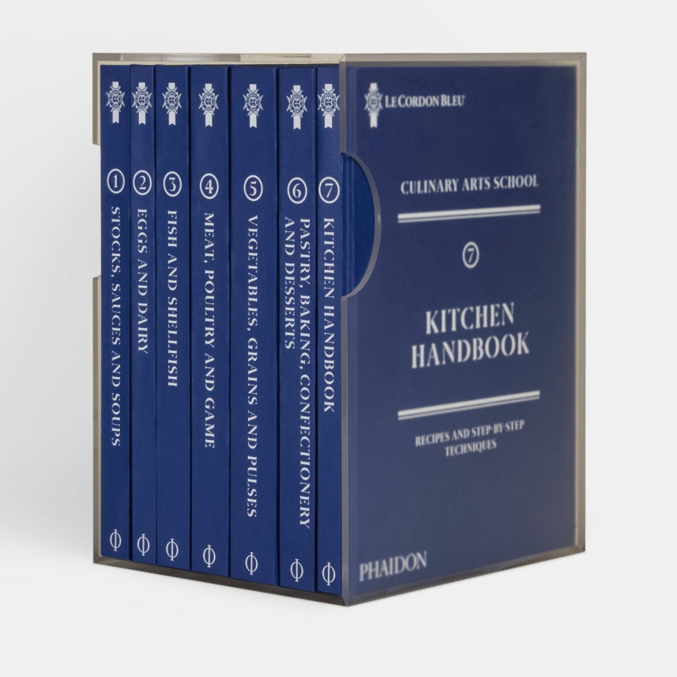 Le Cordon Bleu Culinary Arts School: Volumes 1-7 i gruppen Matlaging / Kokebøker / Kjøkken & Kulturer / Frankrike hos The Kitchen Lab (1399-36355)