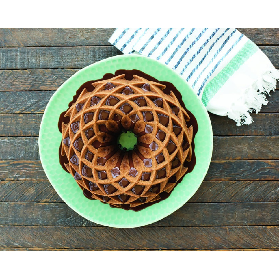 Bakeform Jubilee Bundt Pan - Nordic Ware