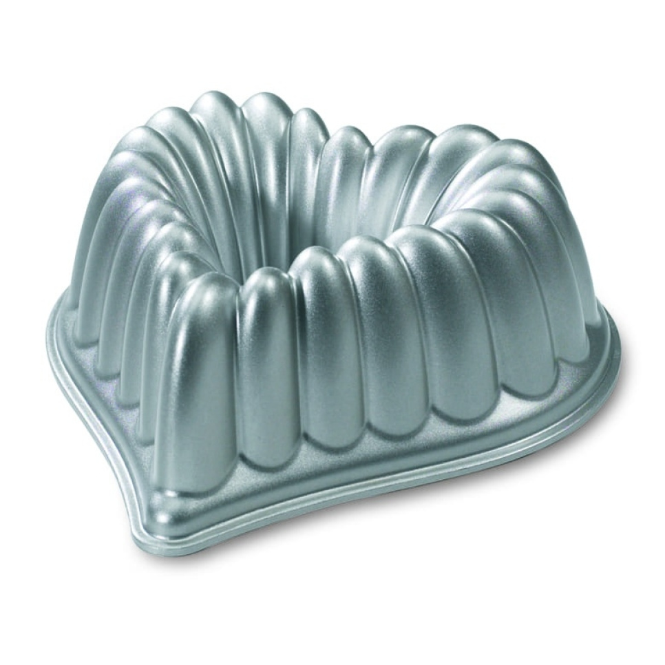 Bakeform, Elegant Heart Bundt - Nordic Ware i gruppen Baking / Bakeformer / Kakeformer hos The Kitchen Lab (1422-14038)