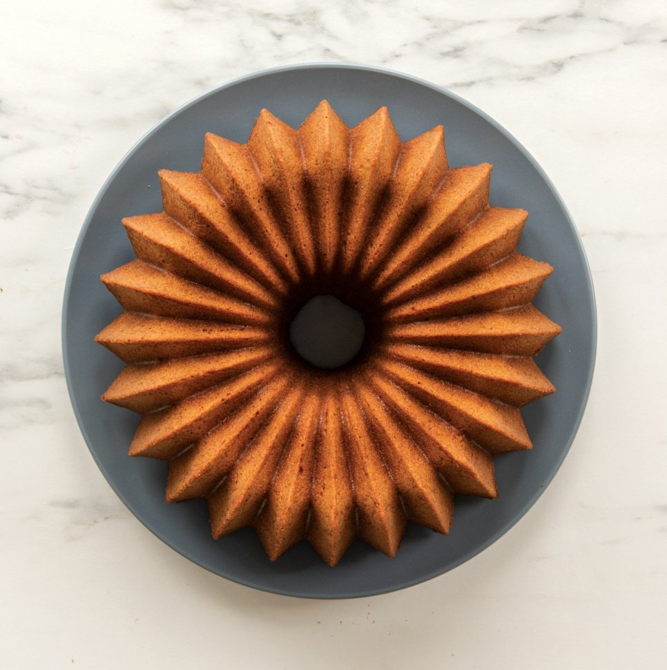Bakeform, Brilliance Bundt Cake - Nordic Ware Bakeform, Brilliance Bundt Cake - Nordic Ware