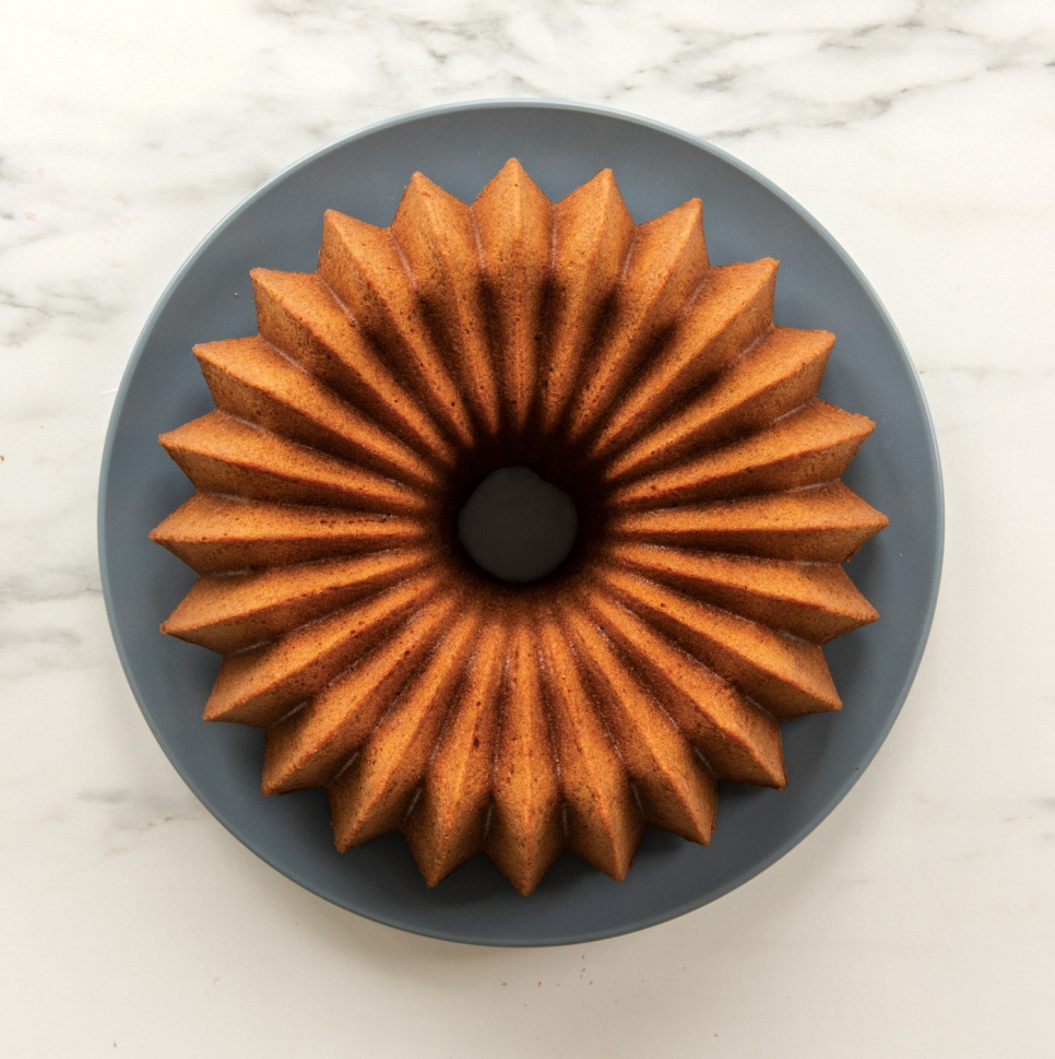 Bakeform, Brilliance Bundt Cake - Nordic Ware
