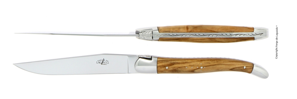 To kniver, håndtak i oliventre, polert, Tradition - Forge de Laguiole i gruppen Borddekking / Bestikk / Kniver hos The Kitchen Lab (1446-32895)