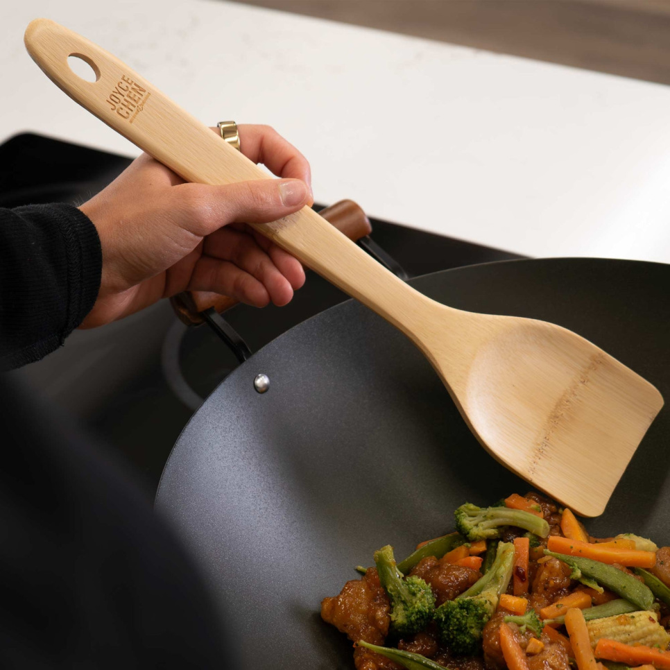 Stir-fryspatel i polert bambus, 35 cm - Joyce Chen