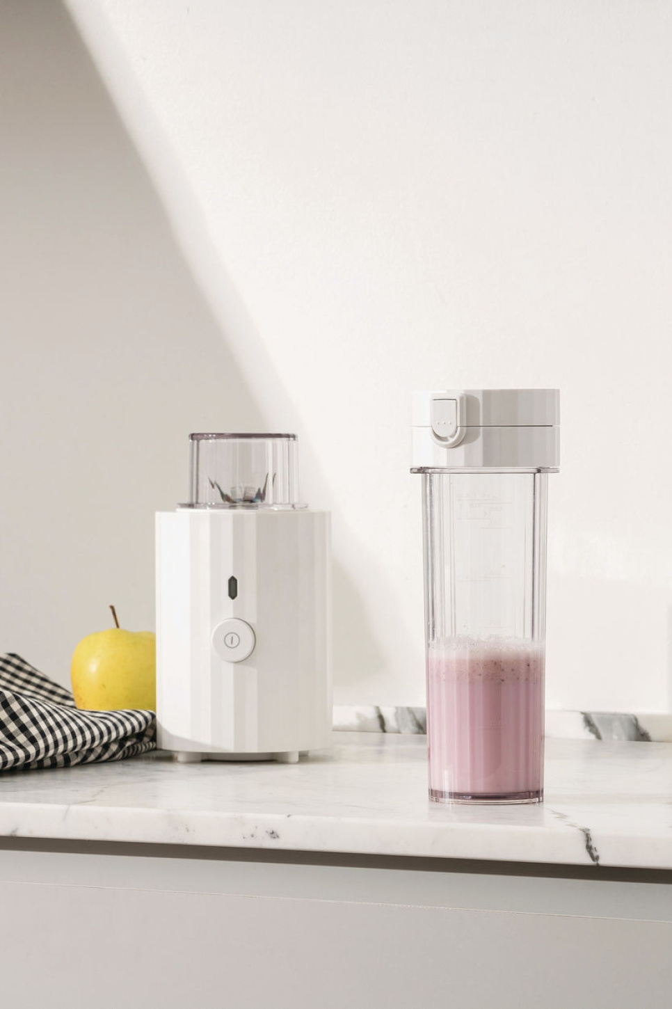 Personlig blender / mini-mikser, Plissé, hvit - Alessi