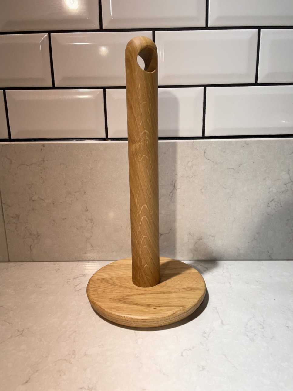 Tørkepapirholder, Lakkert eik - Breka