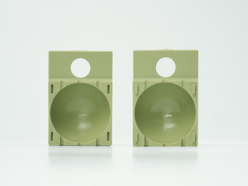 Formsett med 25 silikonformer, ø 6 cm Sphere for Alinia Klarismaskine - 100 % Chef Formsett med 25 silikonformer, ø 6 cm Sphere for Alinia Klarismaskine - 100 % Chef