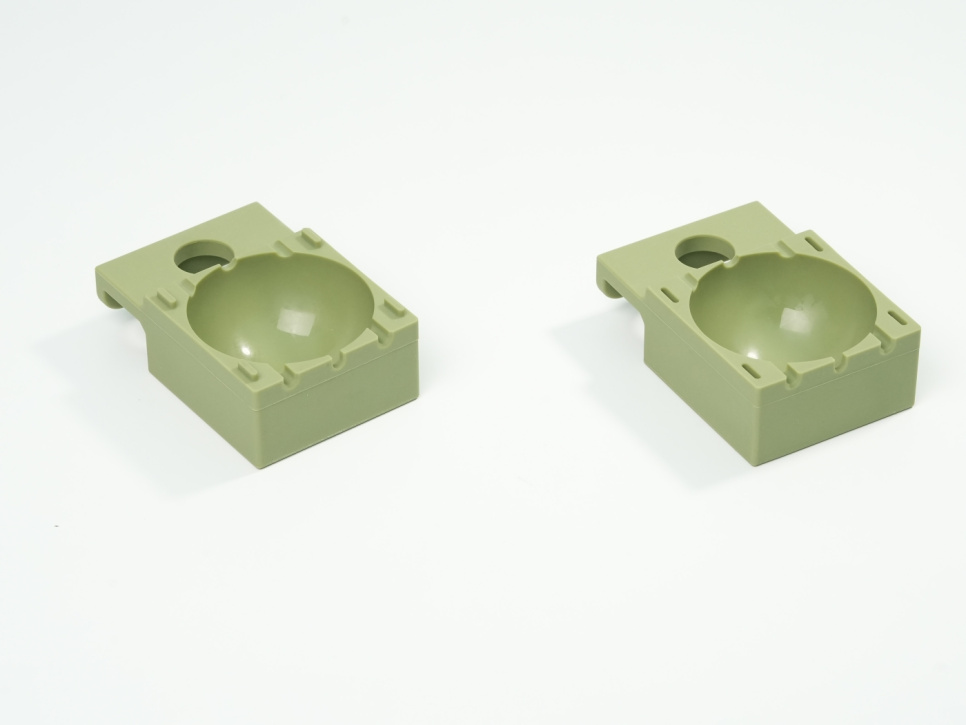 Formsett med 25 silikonformer, ø 6 cm Sphere for Alinia Klarismaskine - 100 % Chef Formsett med 25 silikonformer, ø 6 cm Sphere for Alinia Klarismaskine - 100 % Chef