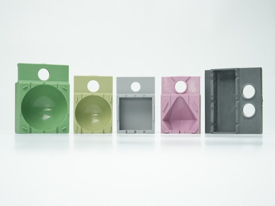 Formsett med 24 silikonformer, 4 x 4 x 10 cm rektangler for Alinia Klarismaskine - 100 % Chef Formsett med 24 silikonformer, 4 x 4 x 10 cm rektangler for Alinia Klarismaskine - 100 % Chef