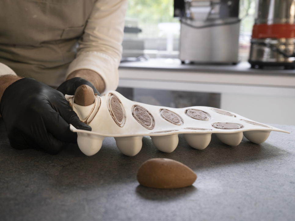 Silikonform for dekorasjon, Quenelle - 100% Chef Silikonform for dekorasjon, Quenelle - 100% Chef