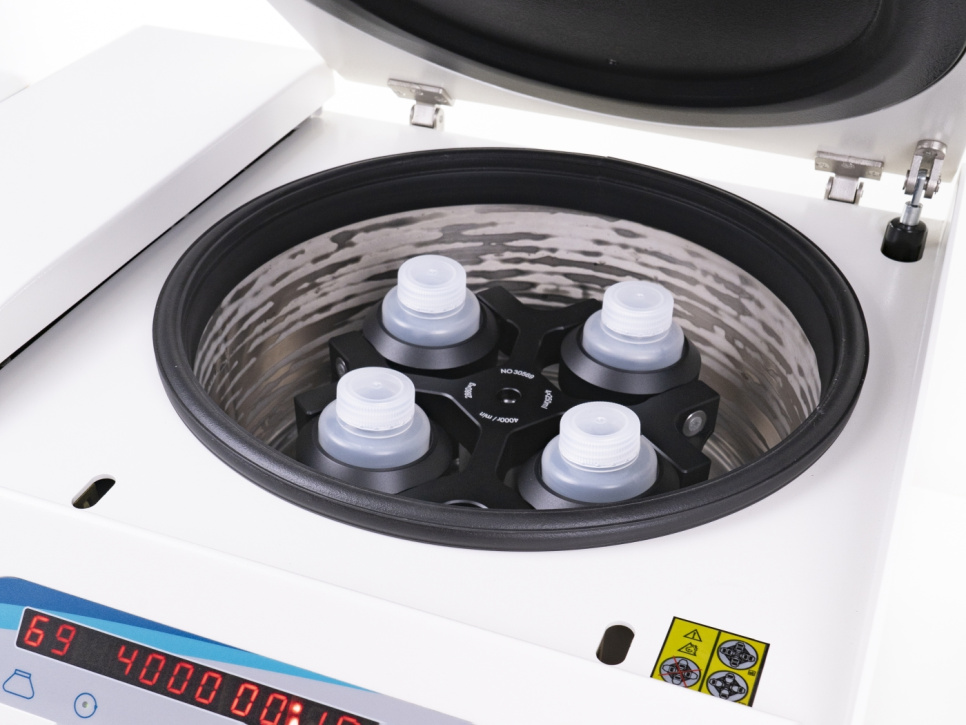 CentriCook Chiller, sentrifuge for matlaging og drikke med kjølefunksjon - 100% Chef CentriCook Chiller, sentrifuge for matlaging og drikke med kjølefunksjon - 100% Chef