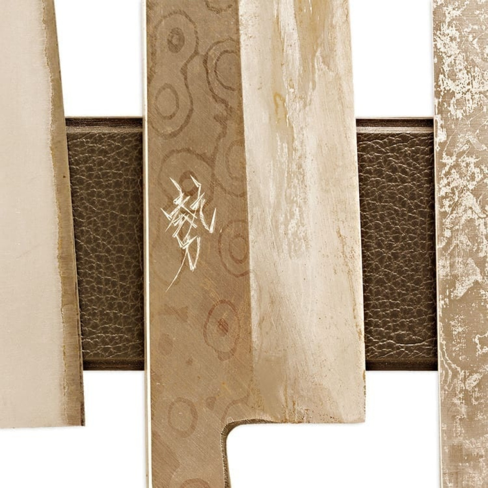 Knivlist i svart skinn, svart eik - Piotr The Bear Knivlist i svart skinn, svart eik - Piotr The Bear