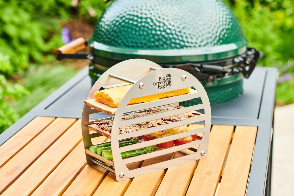 Smoking Tower - Big Green Egg