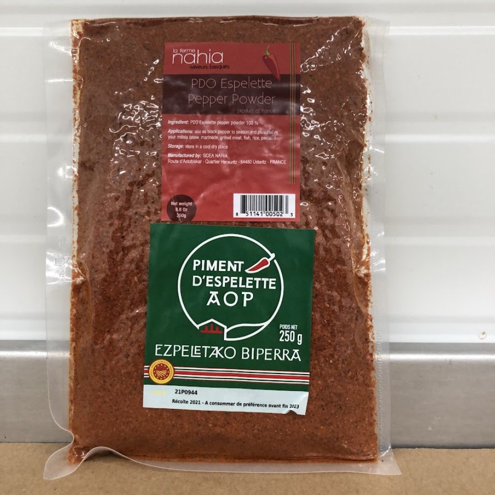 Piment d\'Espelette, 250g – Ezpeletako Biperra PDO i gruppen Matlaging / Krydder og Smakstilsetninger / Krydder hos The Kitchen Lab (2228-32298)