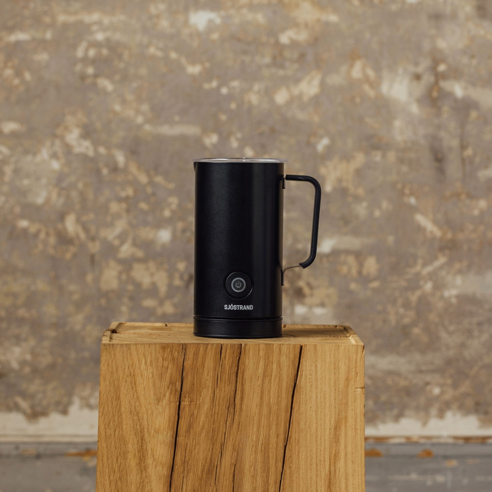 Melkeskummer, Svart - Sjöstrand Melkeskummer, Svart - Sjöstrand