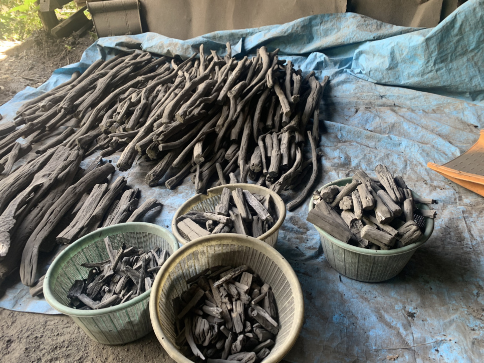 Trekull, Kishu-Binchotan av eik fra Ubamegashi, ca. 1 kg - Kisyu Sumikobo