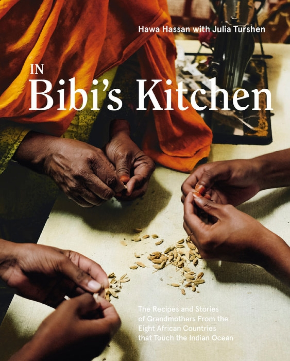In Bibi´s Kitchen - Hawa Hassan, Julia Turshen i gruppen Matlaging / Kokebøker / Nasjonale og regionale retter / hos The Kitchen Lab (2304-36025)